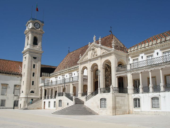 La Universidad de Coímbra, la más antigua de Portugal