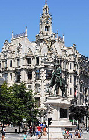 Praça da Liberdade: the heart of Porto | Blog
