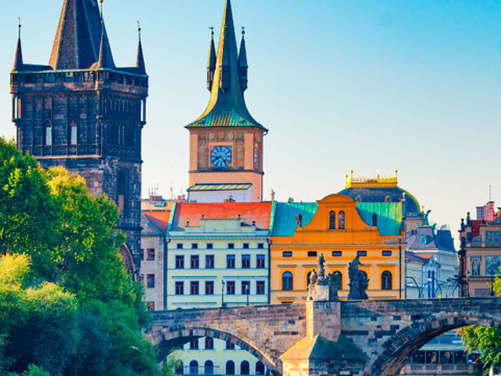 El Puente de Carlos, monumento emblemático de Praga | 1·2 Tours